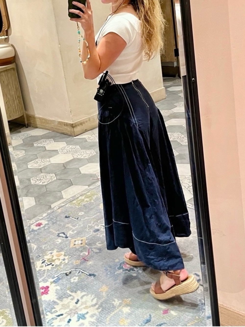 Anthropologie- Navy High-Waist wide leg Gaucho culottes contrast Stitchin